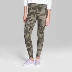 Camo print high rise leggings
